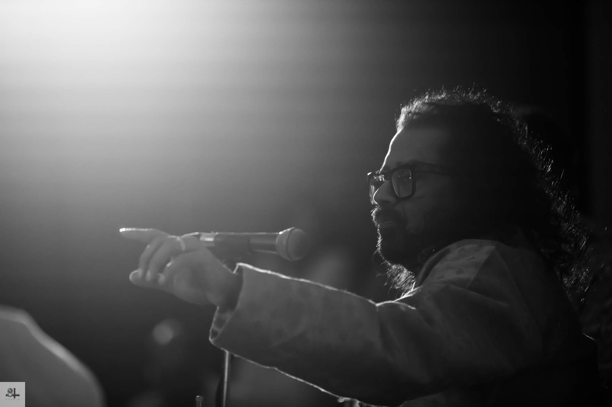 full-screen-slider-bg1